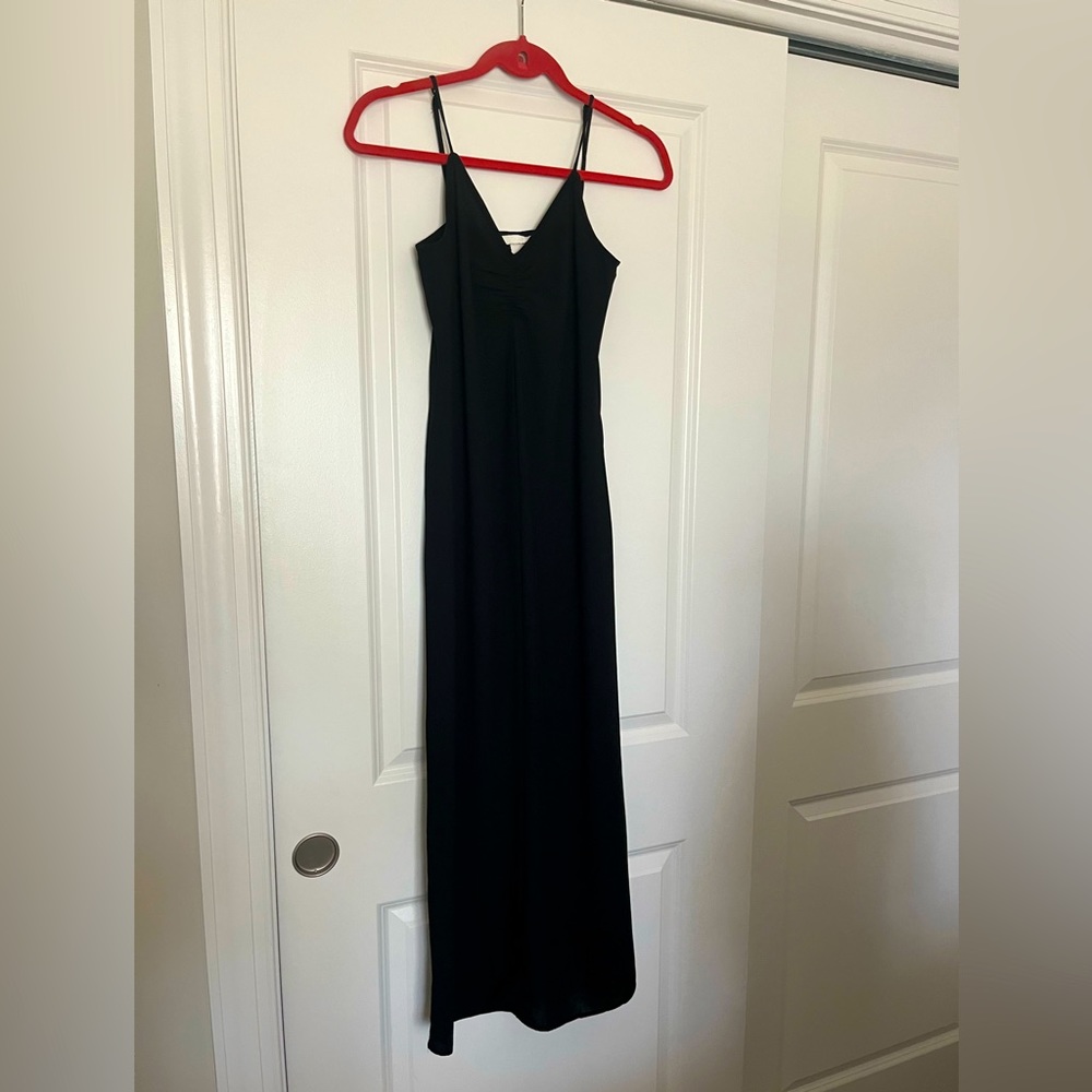 Black long h&m dress with sinched top